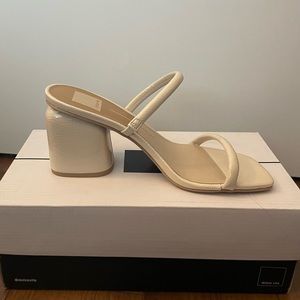 Dolce Vita Ninia Heels